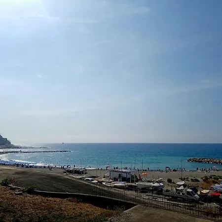 Vista Mare Casa Vacanze Ospedaletti Buitenkant foto